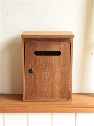Buzón para puerta