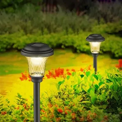 Lámpara solar con forma de estaca para césped con pantalla hexagonal
